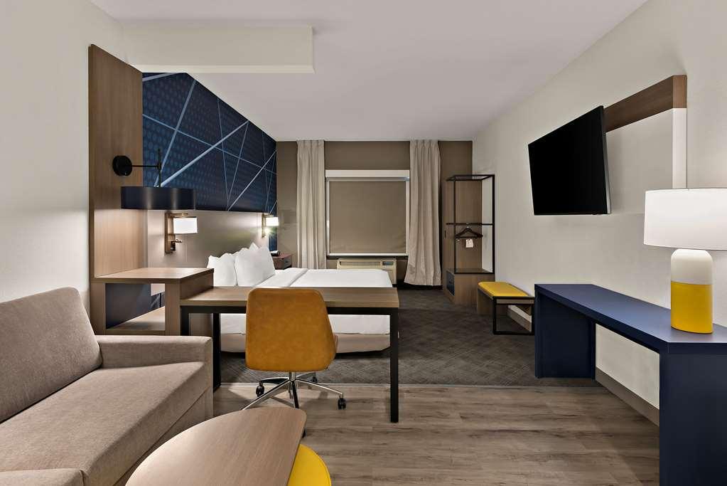 Comfort Suites Columbus East Broad Ruang foto