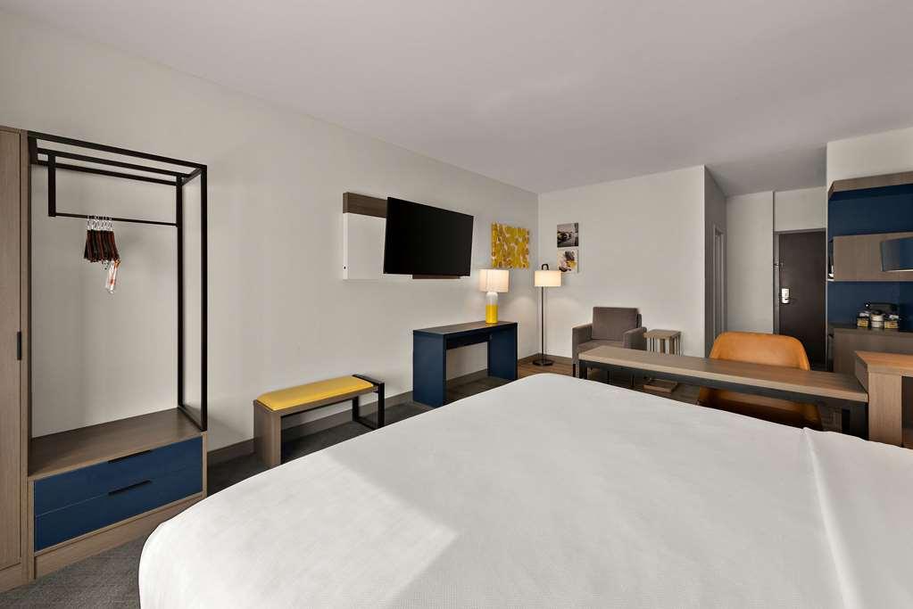 Comfort Suites Columbus East Broad Ruang foto